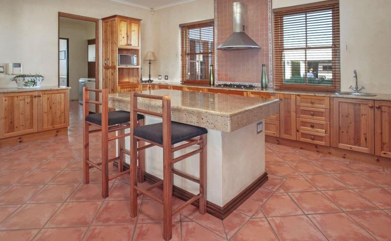 6 Bedroom Property for Sale in Stellenbosch Central Western Cape